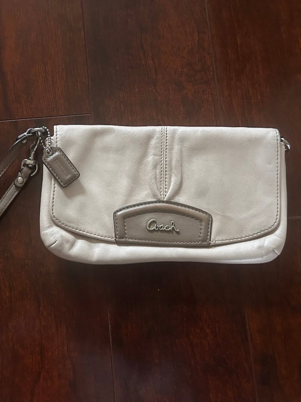 Coach Ashley Light Pink Leather Wristlet Clutch Flap Wallet Purse
